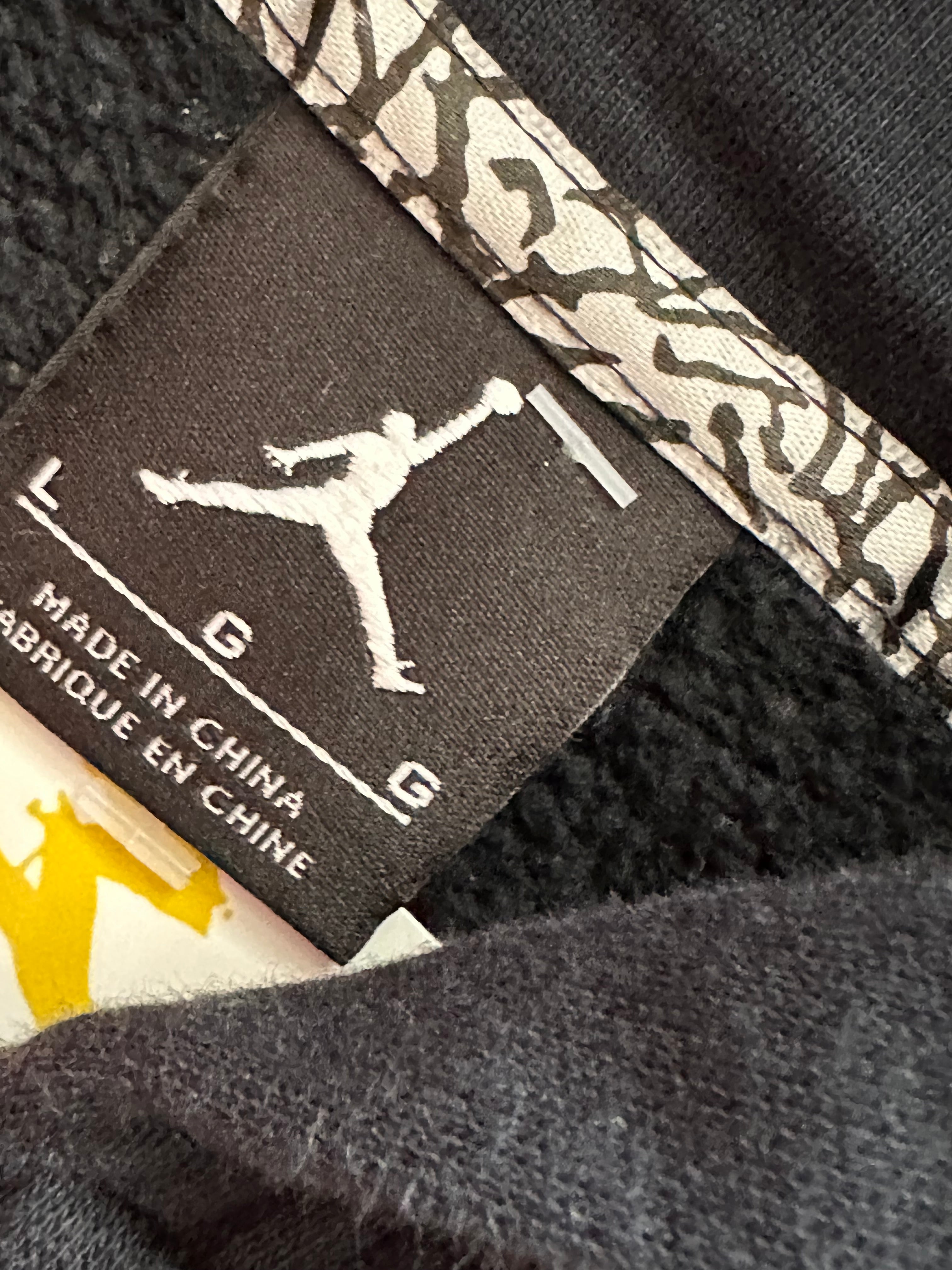 L - Jordan Full-Zip Hoodie – Black & Pink Elephant Print