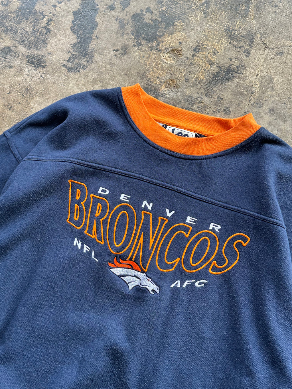 XXL - Vintage Denver Broncos Crewneck – Lee Sport / Embroiderd