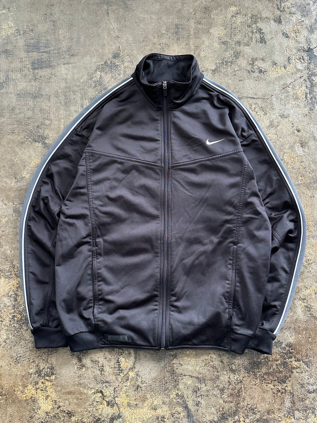 L - Nike Track Jacket – Black with Grey Stripes