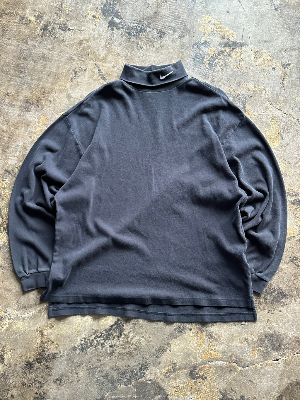 XL - Nike Black Mock-Neck Long Sleeve Shirt – Embroidered Swoosh