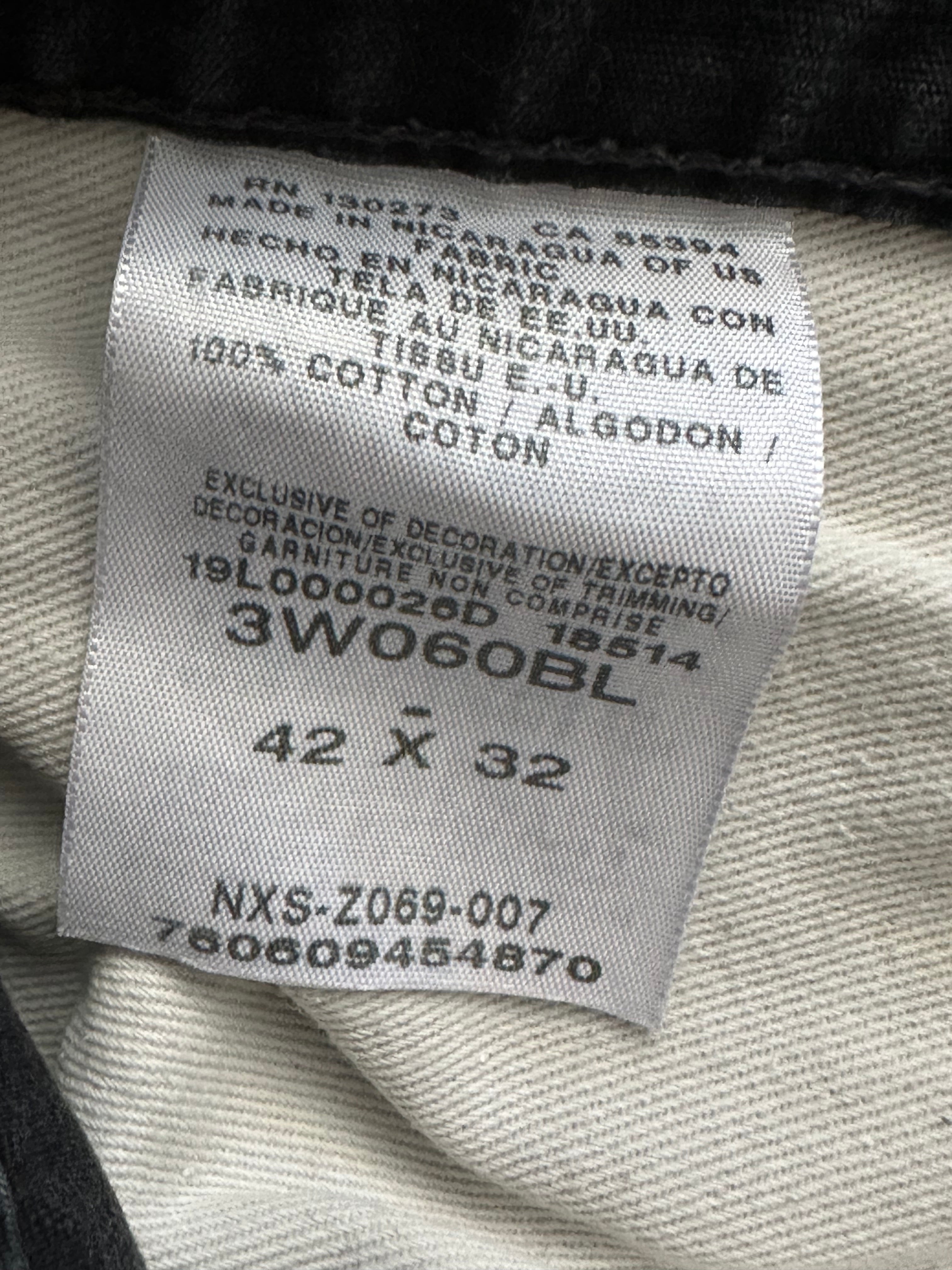 42x32 - Wrangler Riggs Black Cargo Workwear Pants