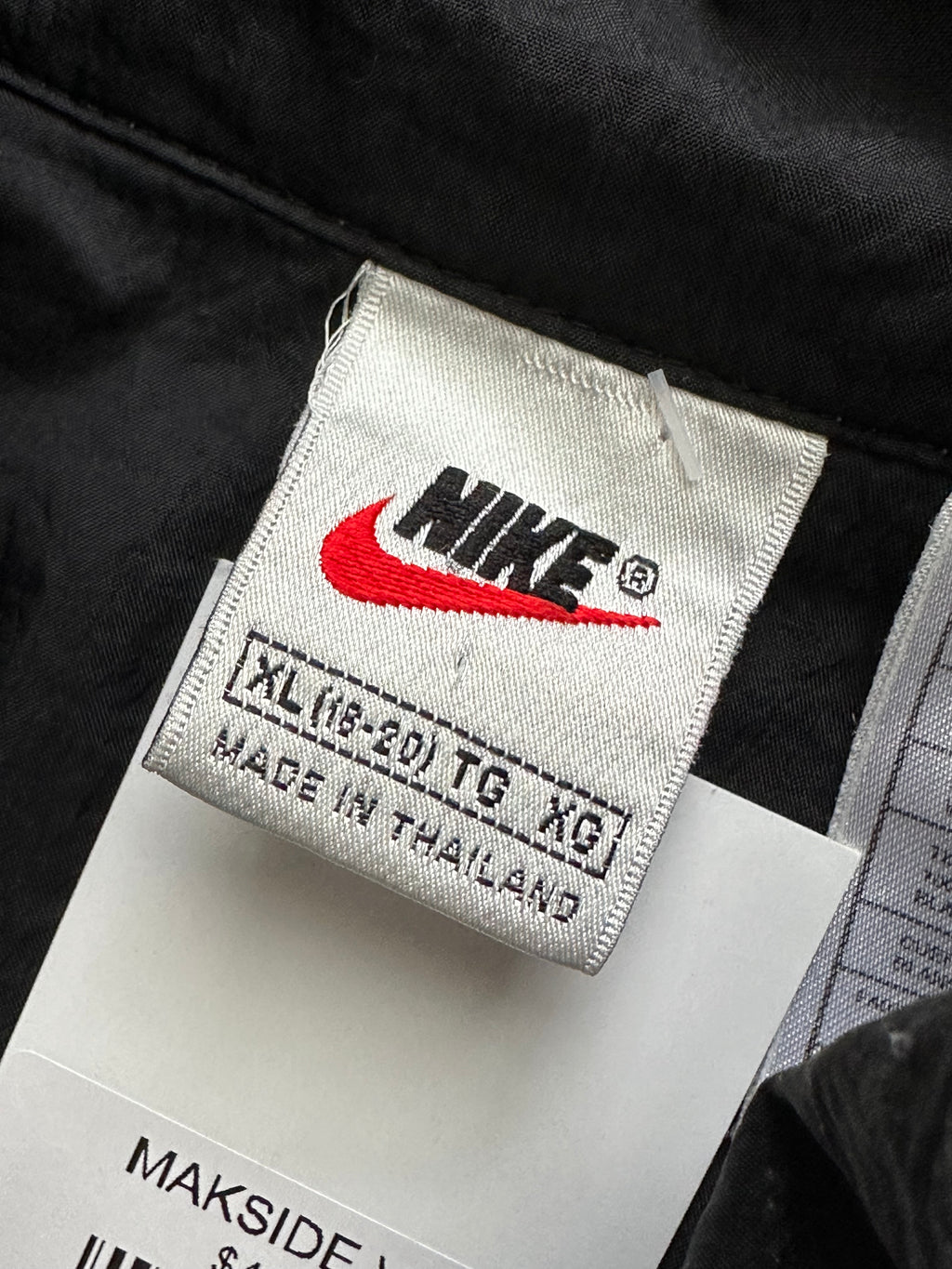 XL - Nike Black & White Track Jacket – Windbreaker (Women’s)