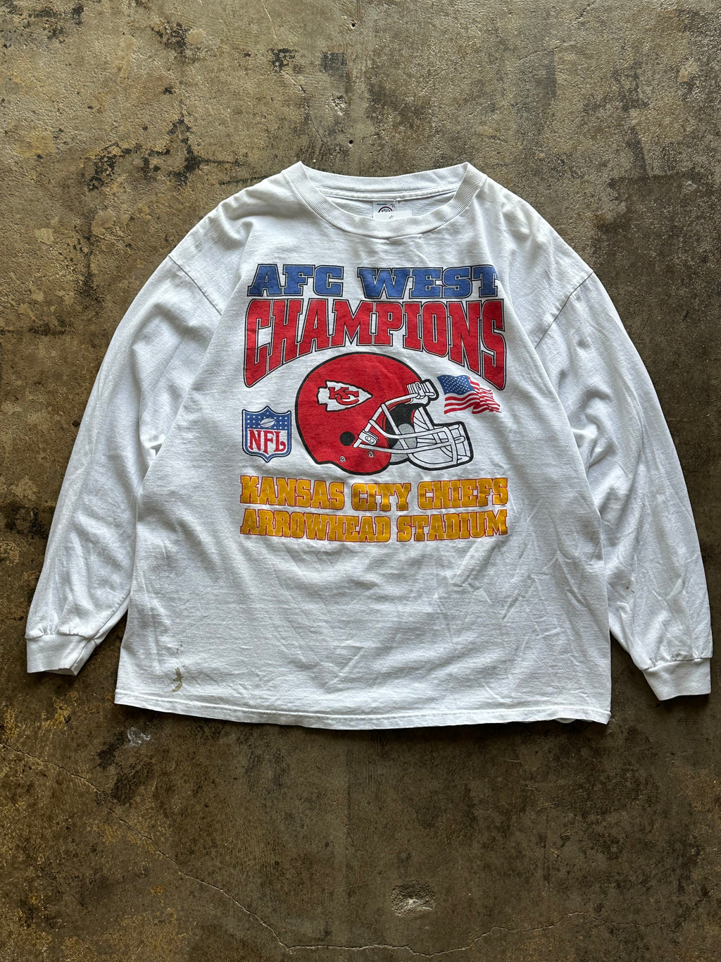 XL - Vintage Kansas City Chiefs AFC West Champions Long Sleeve