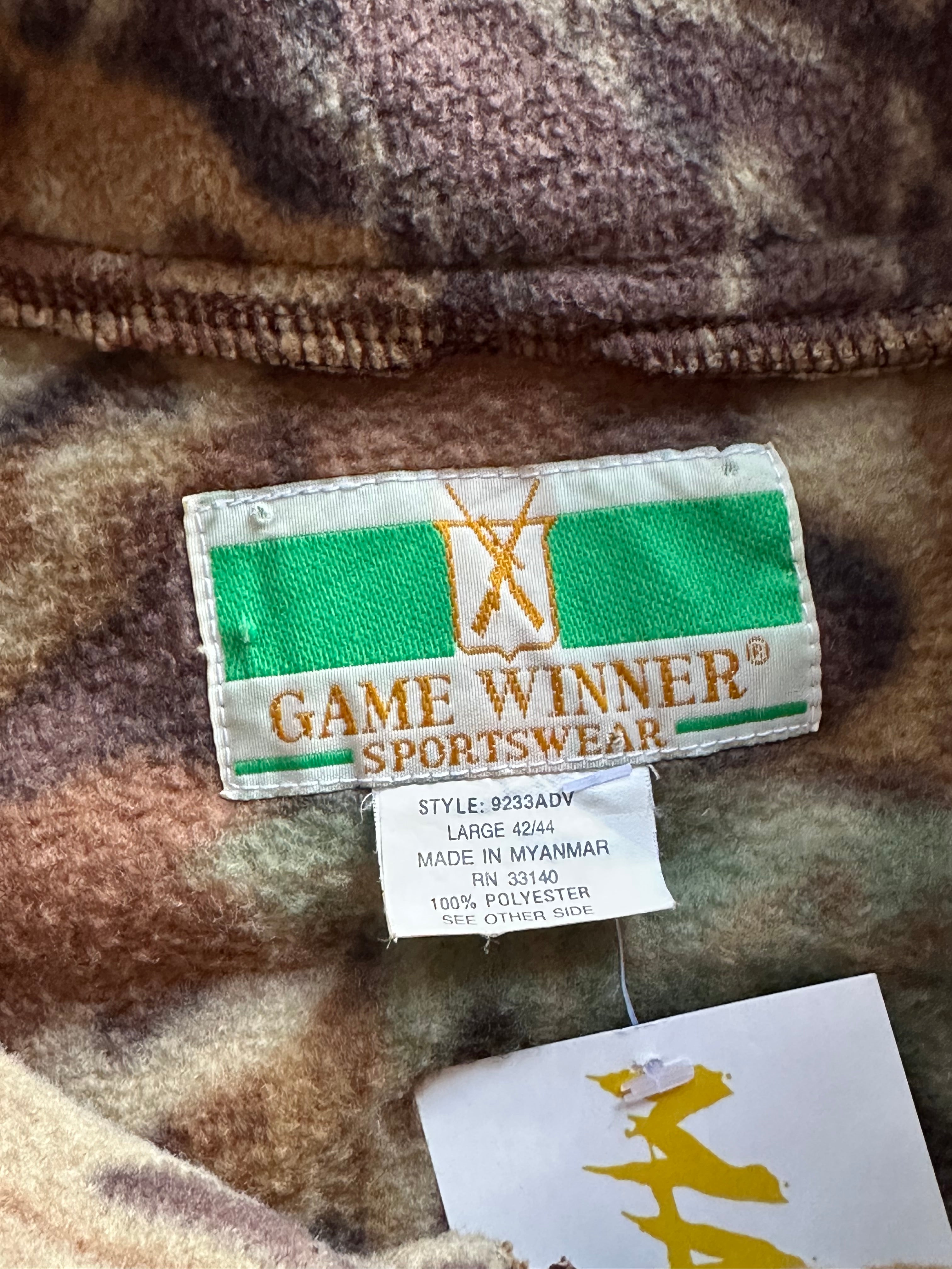 L - Vintage Game Winner Camo Fleece Vest