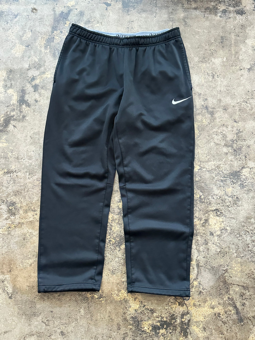 XL - Nike Therma-FIT sweatpants Black