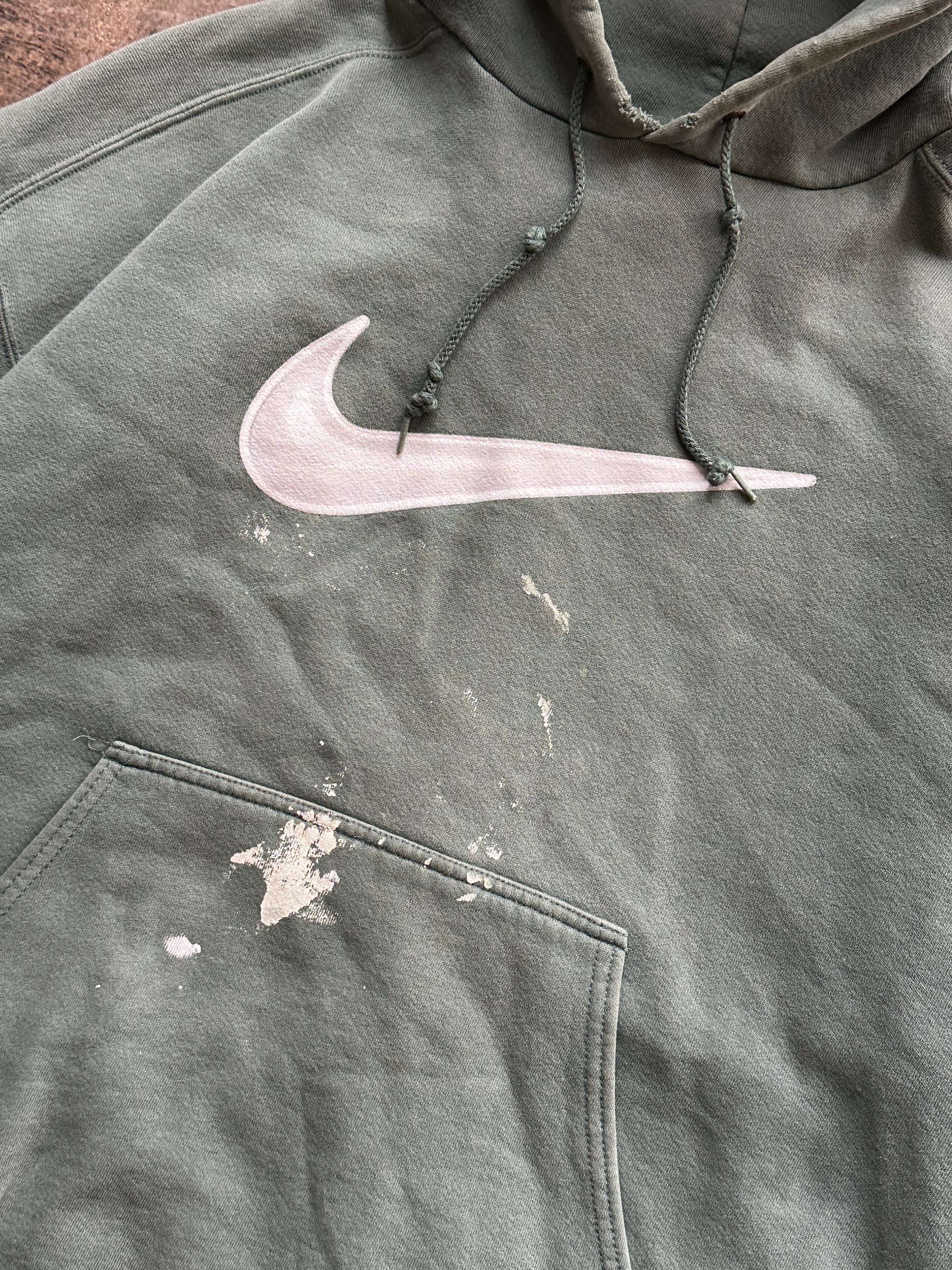 XL - Vintage Nike Swoosh Hoodie