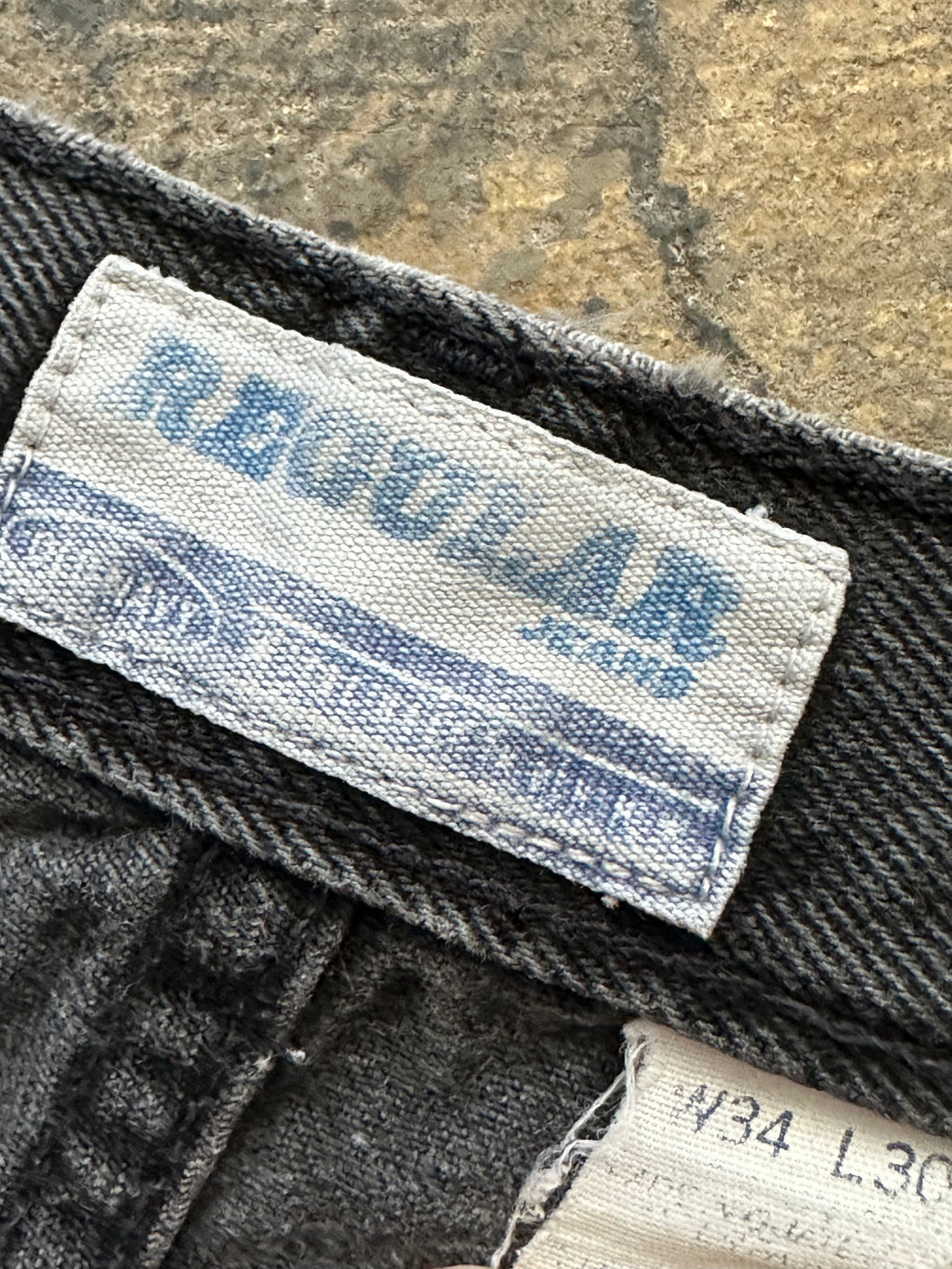 34x30 - Vintage Old Navy Black Denim Jeans