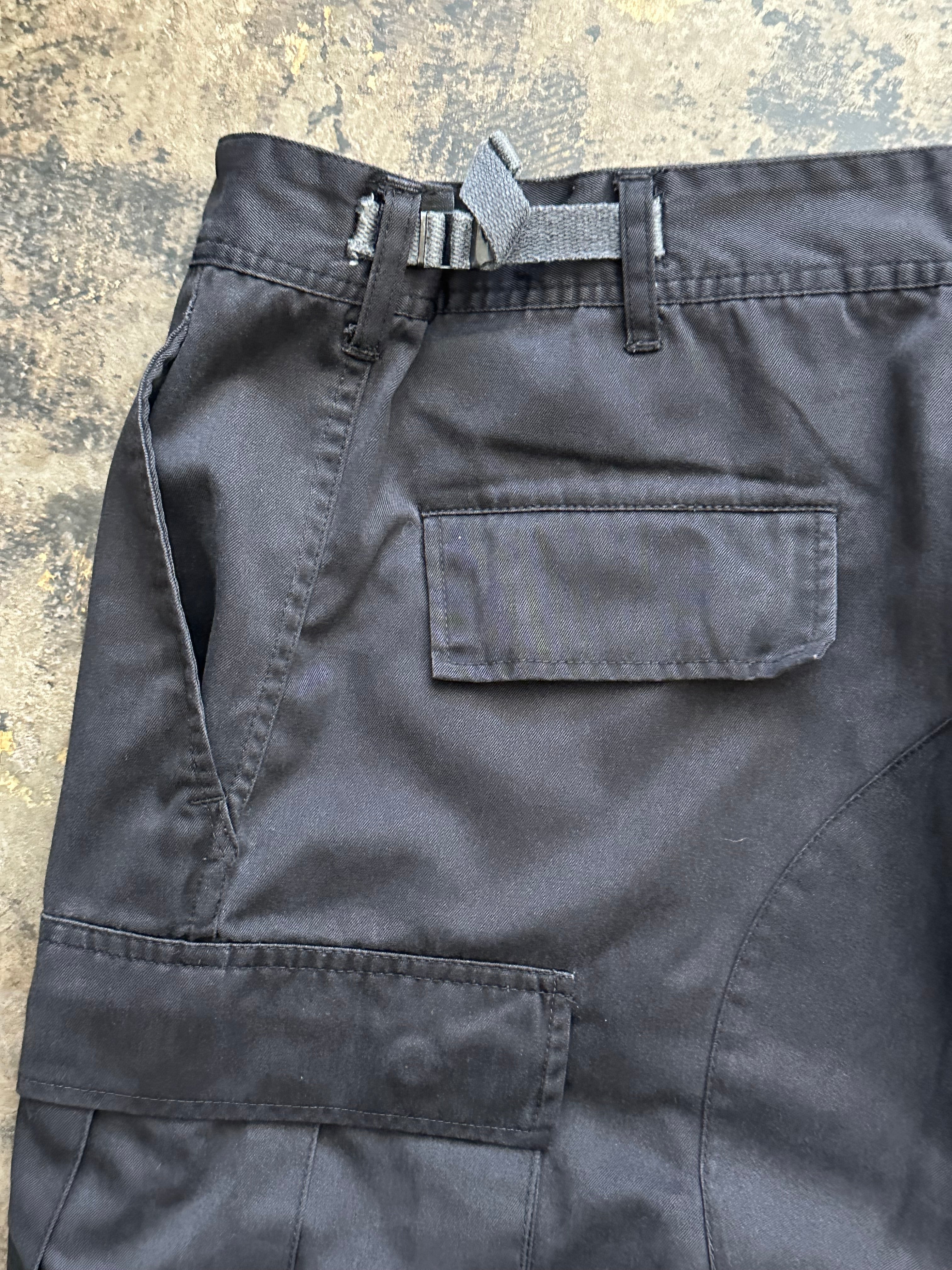 35-39 - Military-Style Black Cargo Pants – Adjustable Waist