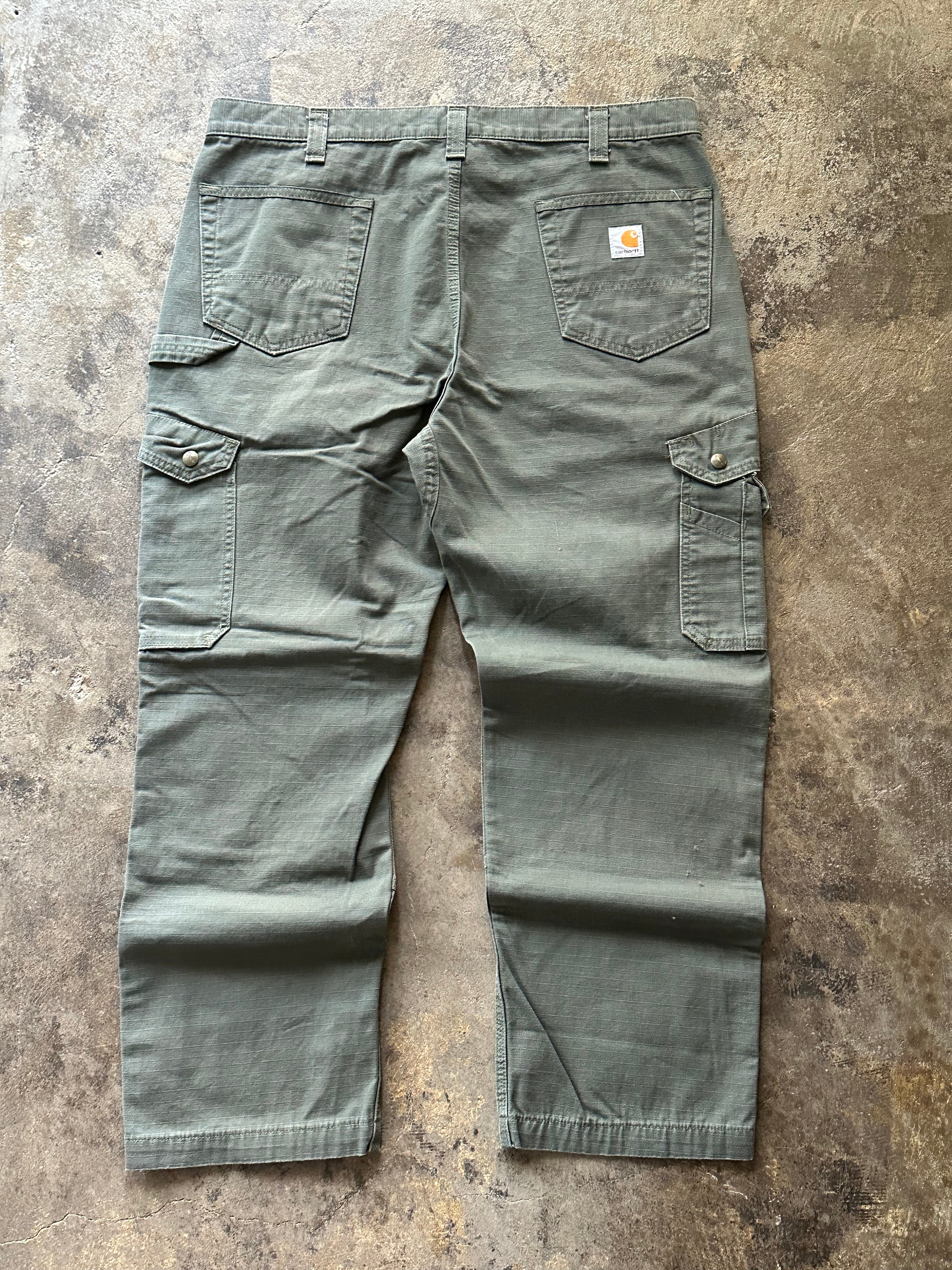 38x30 - Carhartt Green Utility Cargo Pants Relaxed Fit