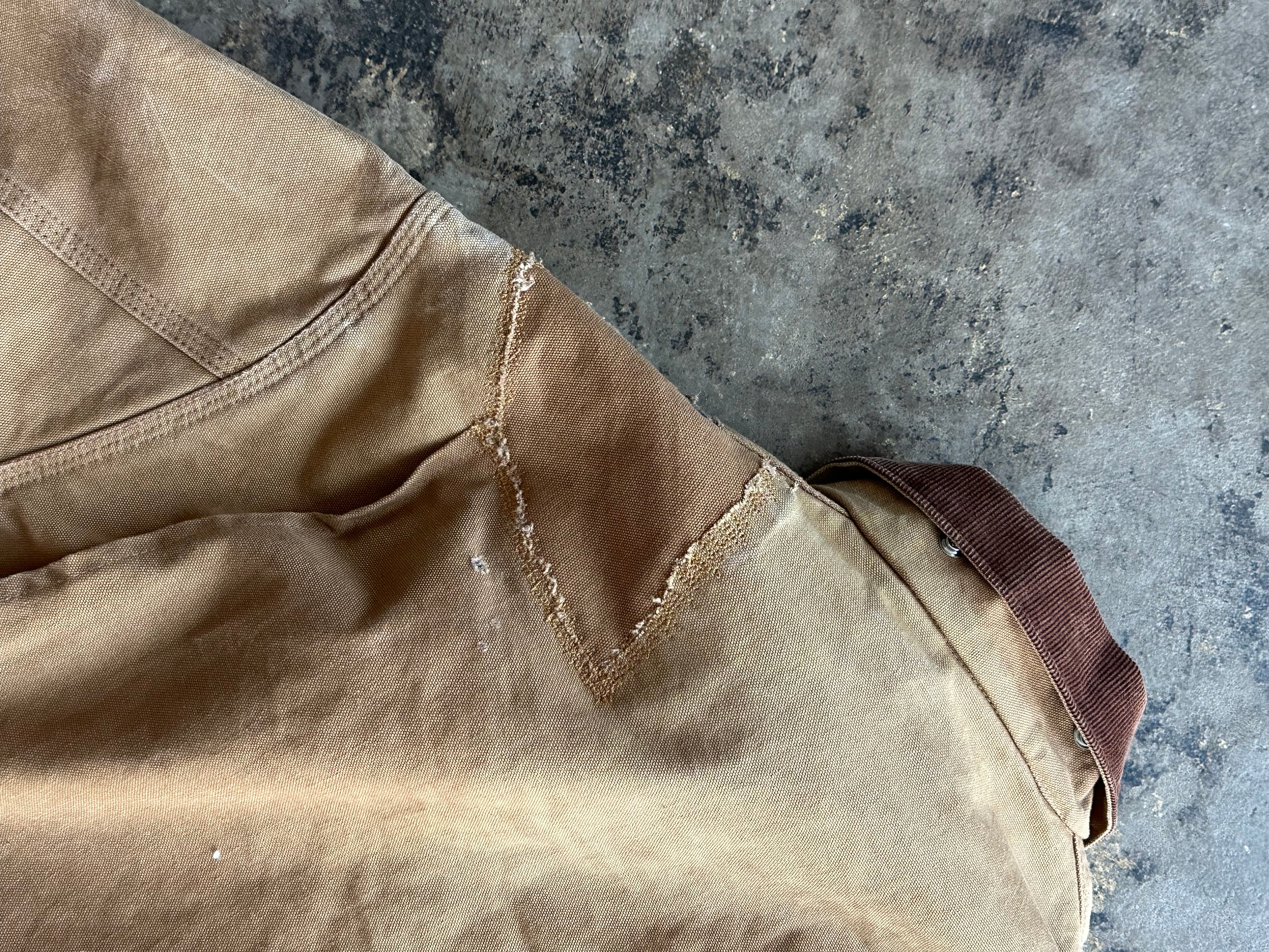 XLT - Carhartt Detroit flannel lined workwear coat