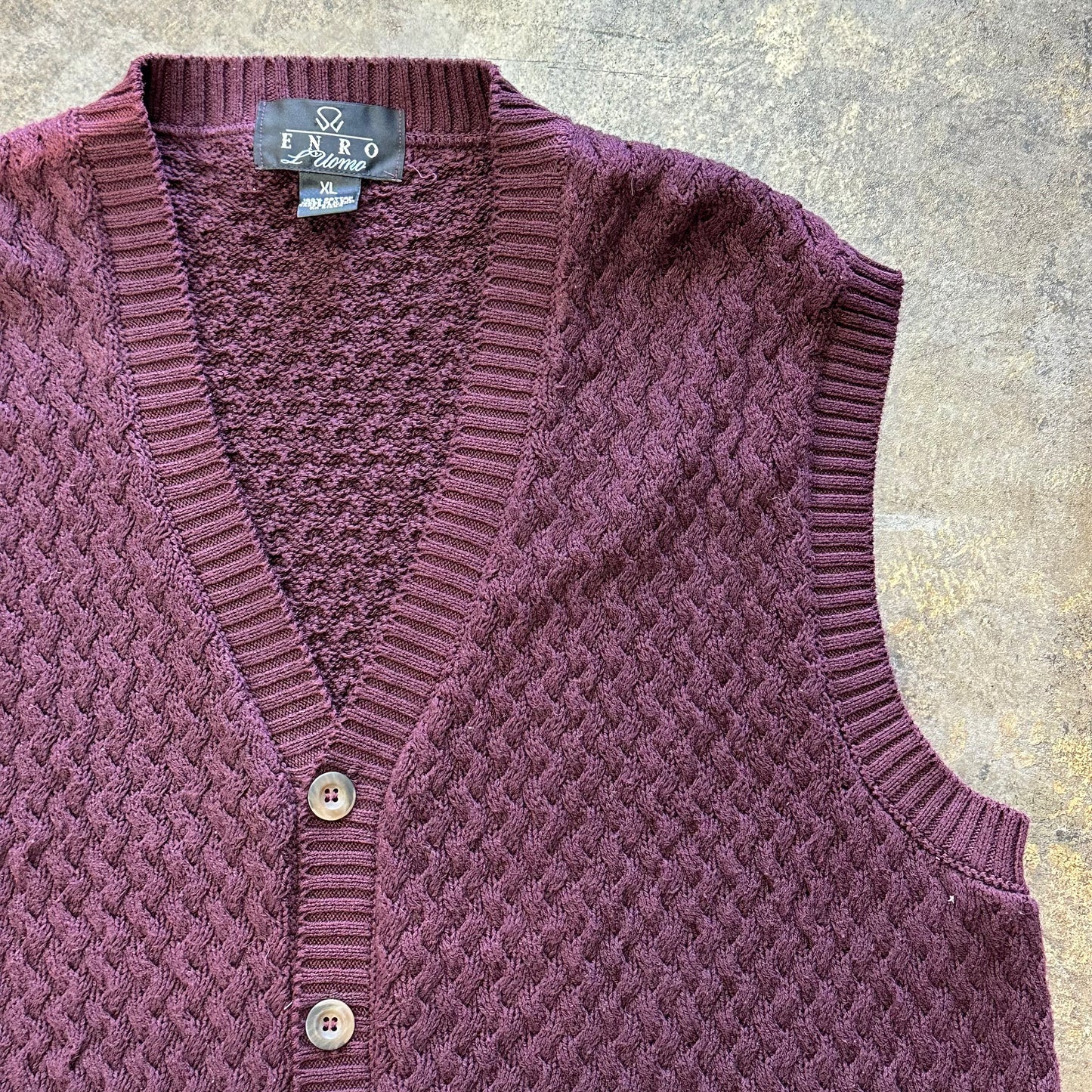 XL - Enro knit Sweater Vest