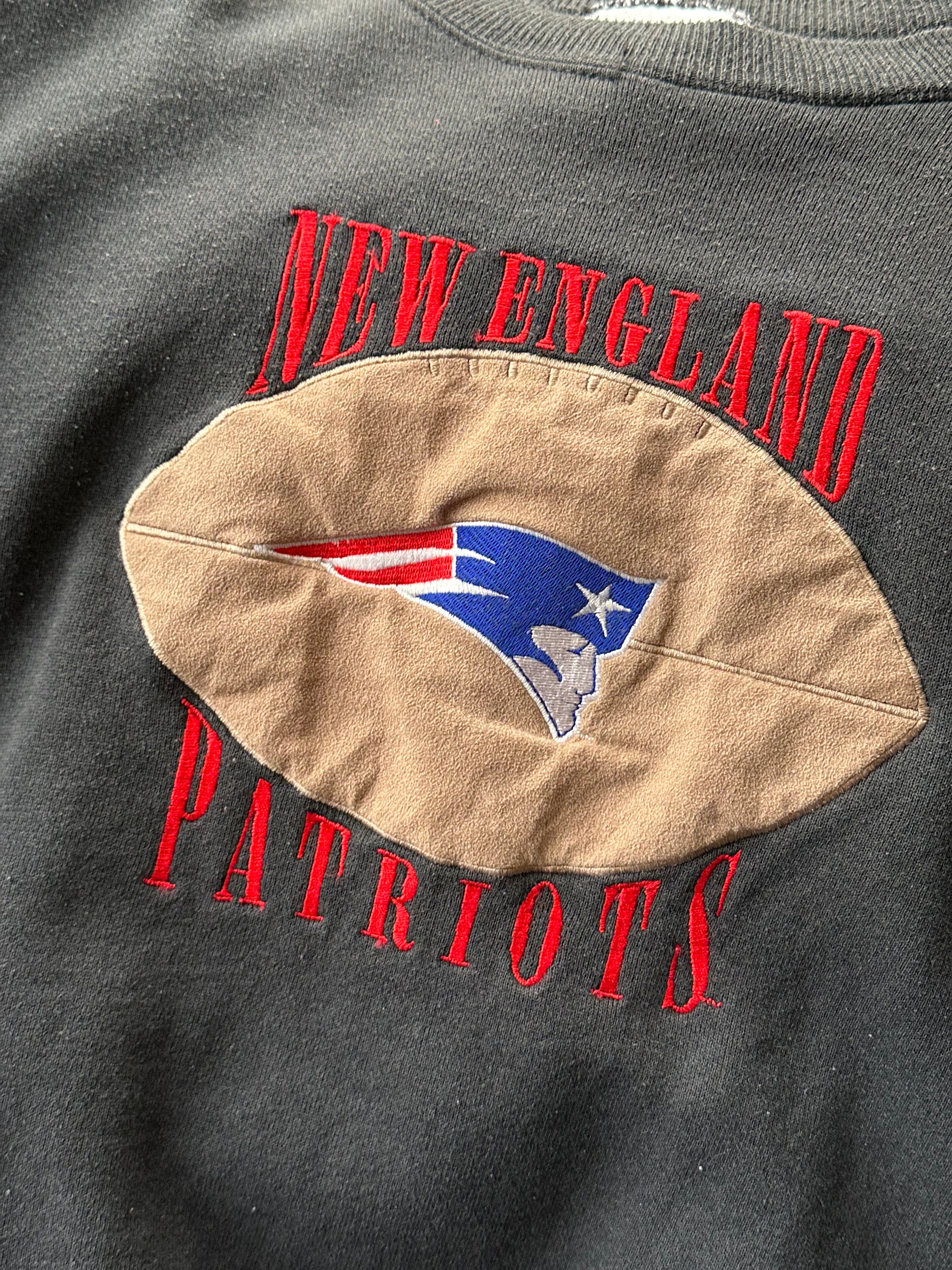M - Vintage New England Patriots Crewneck Sweatshirt – NFL Football Logo