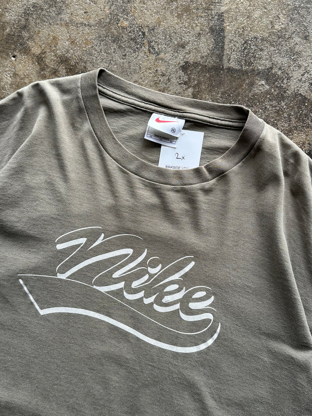 XXL - Nike Script Logo Tee