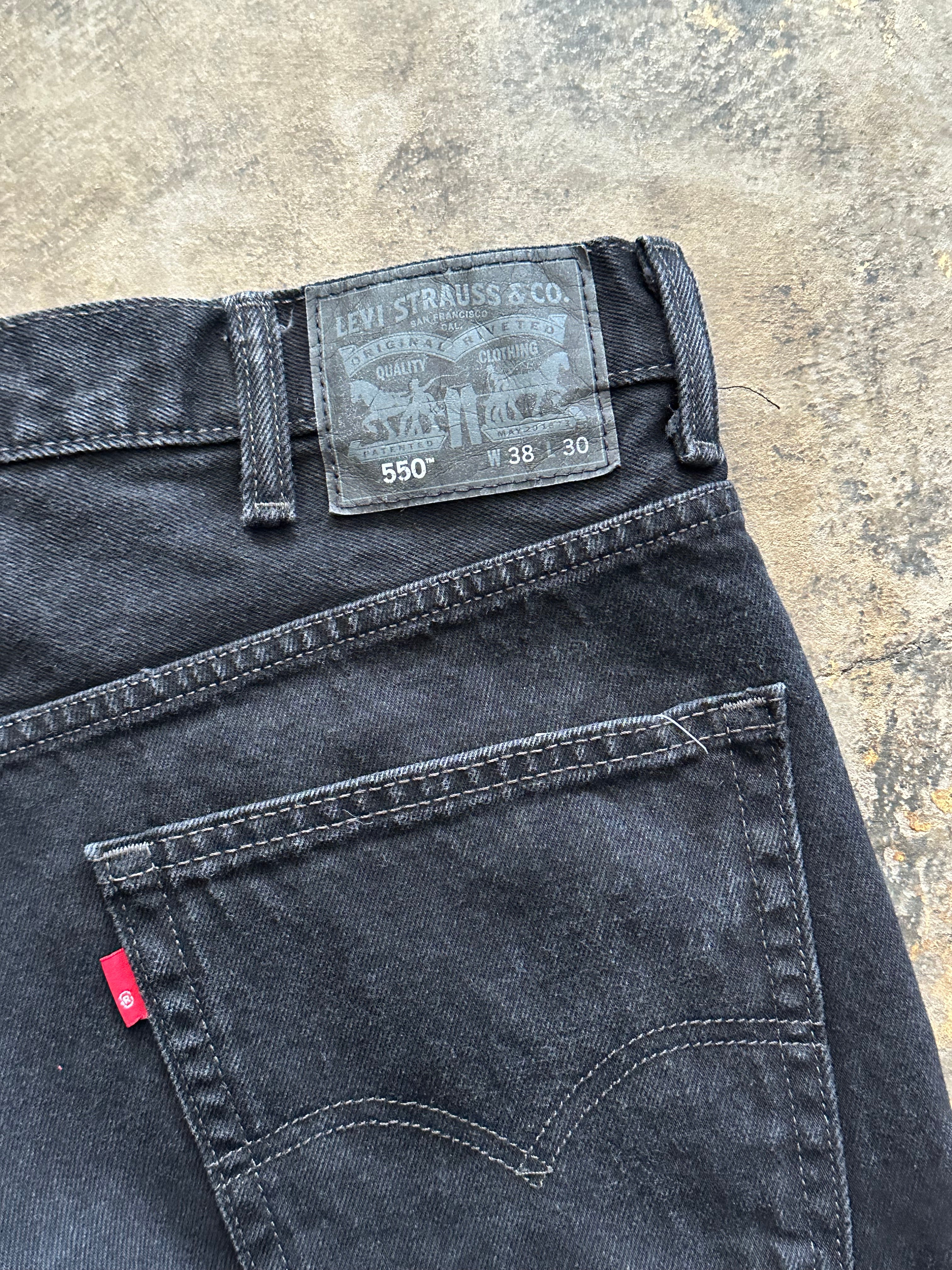 38x30 - Levi’s 550 Black Relaxed Fit Jeans
