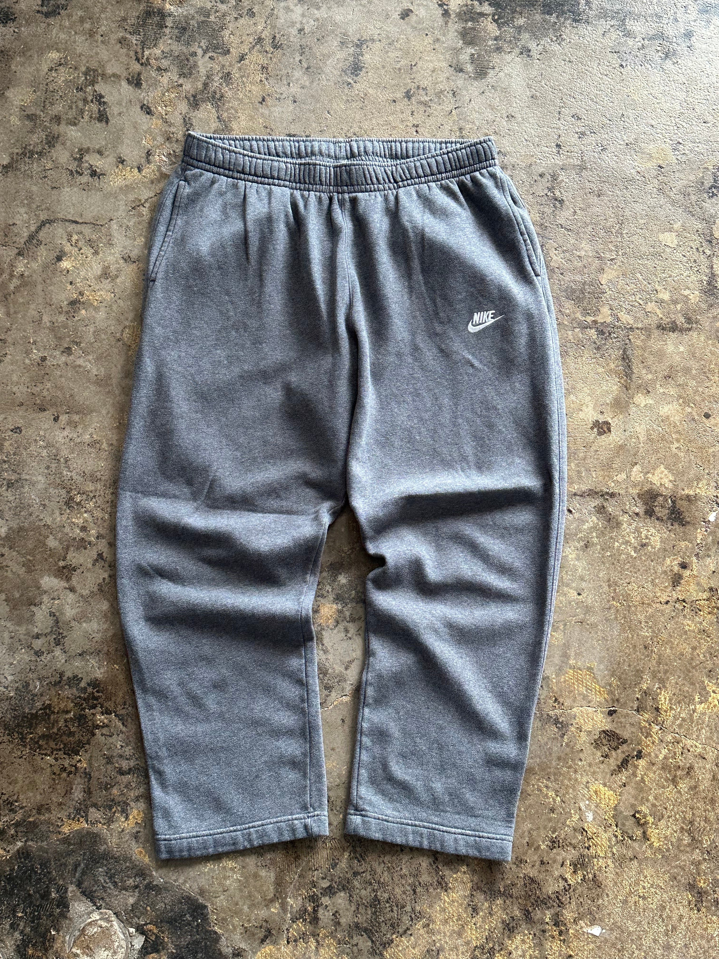 XL - Nike Gray Fleece Sweatpants