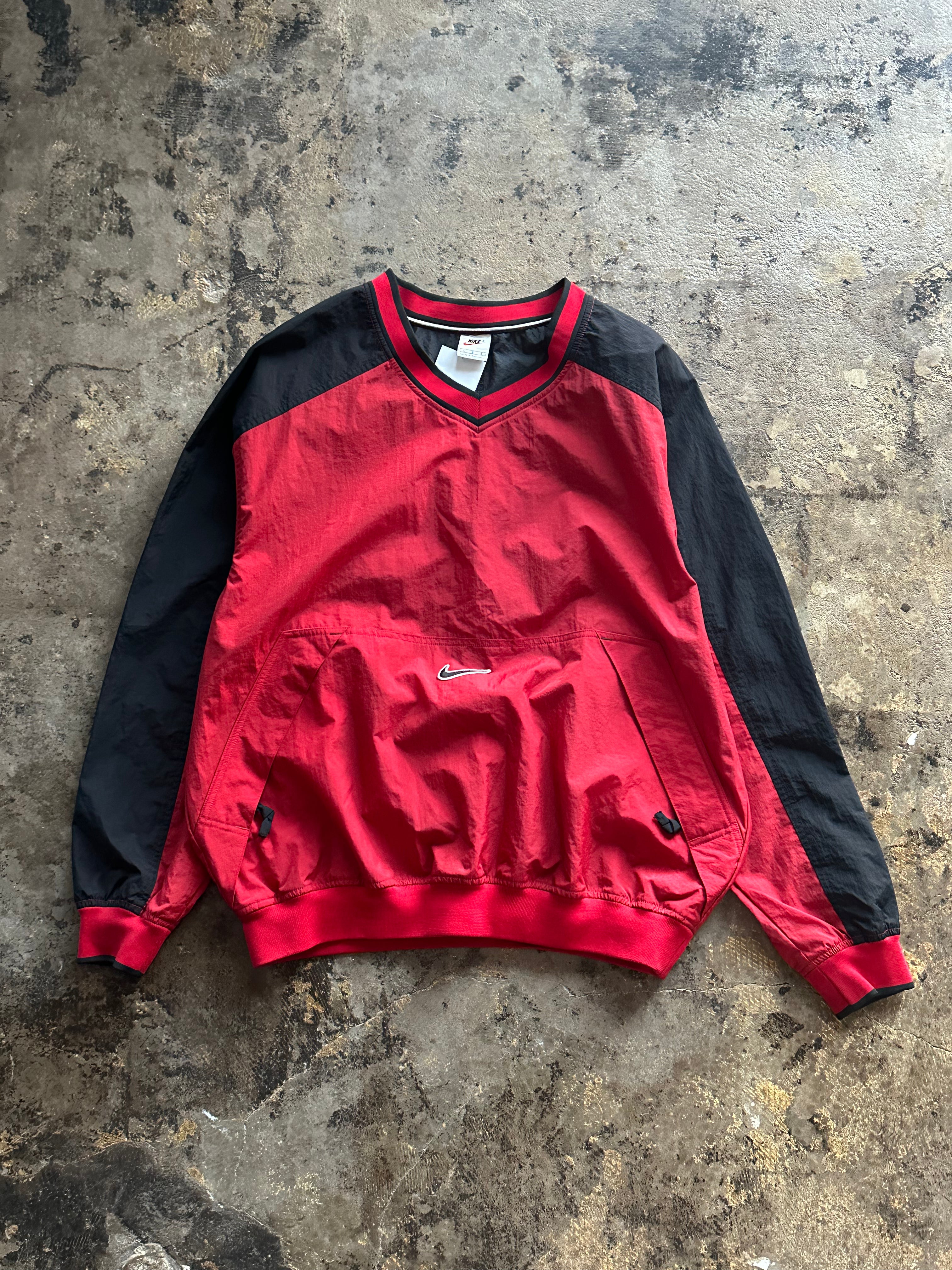 L- Vintage Nike V-Neck Windbreaker Pullover – Red & Black